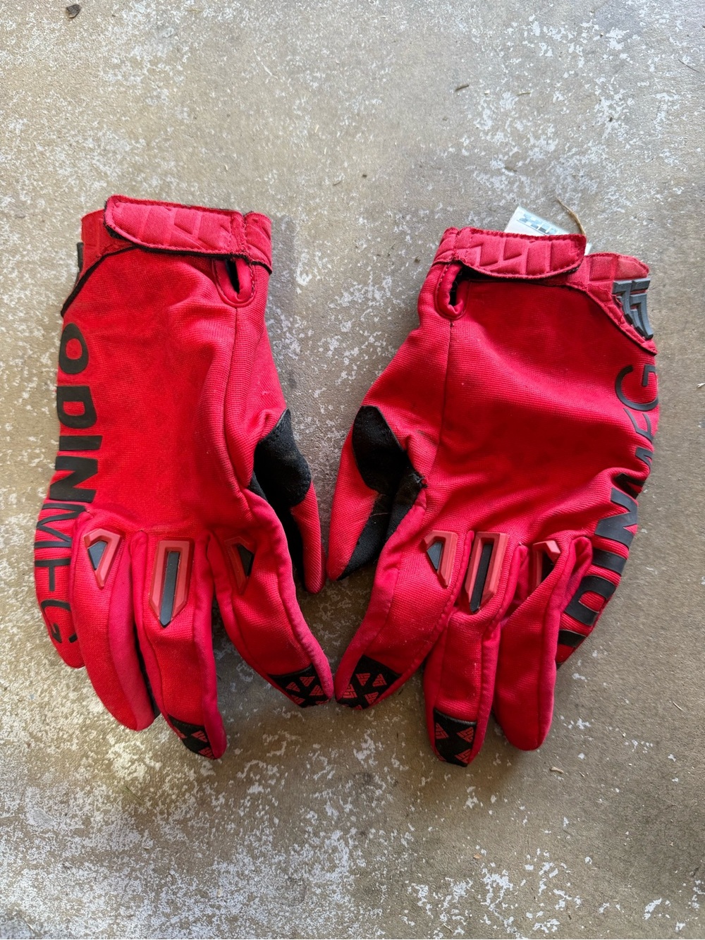 Odin mfg gloves red motorcycle gloves size medium pre owned